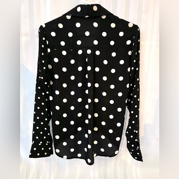 Express Women Black with white polka dot button down collard blouse sz XS - Picture 5 of 7